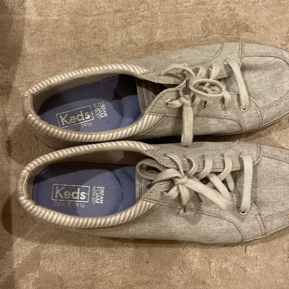 Keds canvas lace up size 10 - Picture 6 of 6